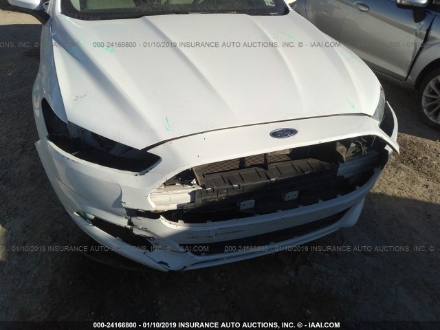 3FA6P0G75GR176213 - 2016 FORD FUSION S WHITE photo 6