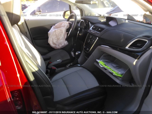 KL4CJCSB2FB266928 - 2015 BUICK ENCORE RED photo 5