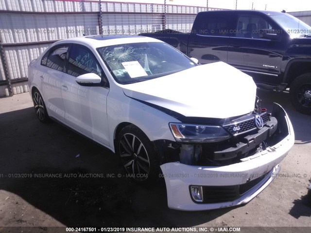 3VW4A7AJ2DM275870 - 2013 VOLKSWAGEN JETTA GLI WHITE photo 1