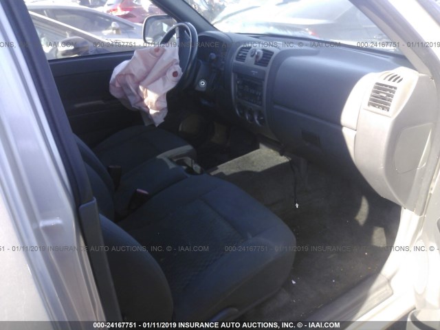 1GCCS148168222862 - 2006 CHEVROLET COLORADO SILVER photo 5