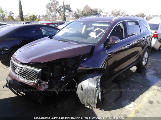 5XYPG4A32HG212401 - 2017 KIA SORENTO LX/L BURGUNDY photo 2