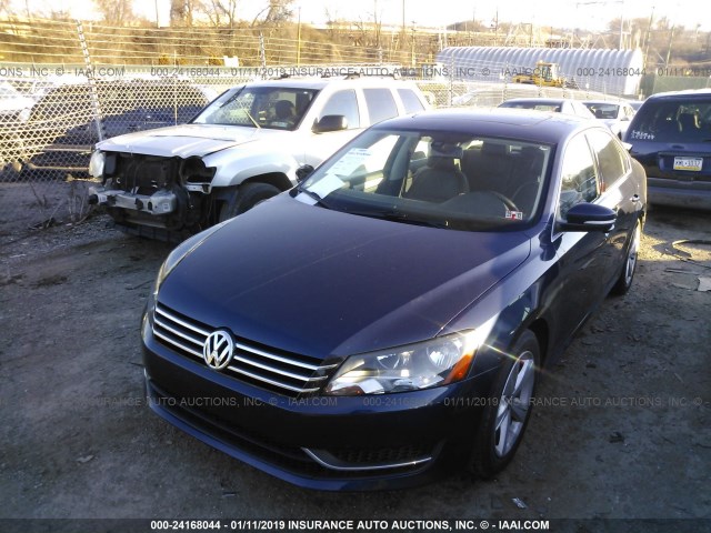 1VWBP7A34DC125493 - 2013 VOLKSWAGEN PASSAT SE BLUE photo 2