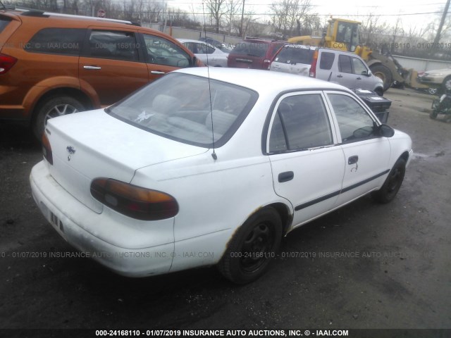 1Y1SK52821Z443360 - 2001 CHEVROLET GEO PRIZM LSI WHITE photo 4