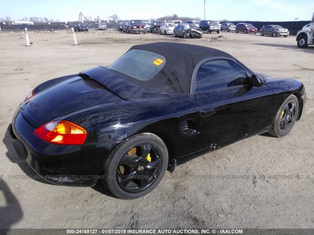 WP0CA29801U624308 - 2001 PORSCHE BOXSTER BLACK photo 4