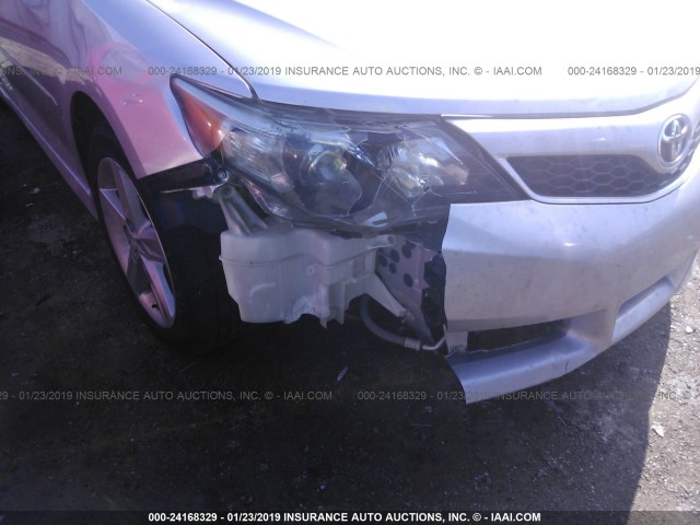 4T1BF1FK4CU614855 - 2012 TOYOTA CAMRY SE/LE/XLE 银色 照片 6