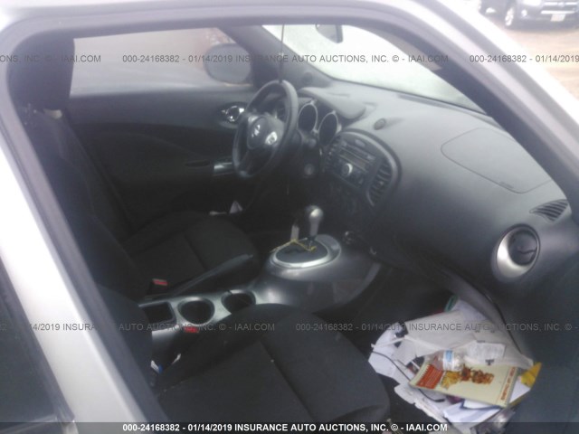 JN8AF5MR3DT221335 - 2013 NISSAN JUKE S/SV/SL SILVER photo 5