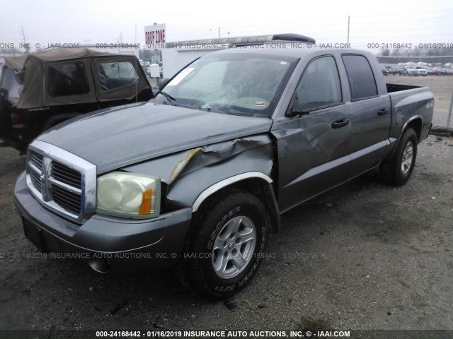 1D7HW48NX6S536739 - 2006 DODGE DAKOTA QUAD SLT GRAY photo 2