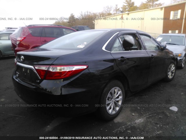 4T1BF1FK1GU542115 - 2016 TOYOTA CAMRY LE/XLE/SE/XSE BLACK photo 4