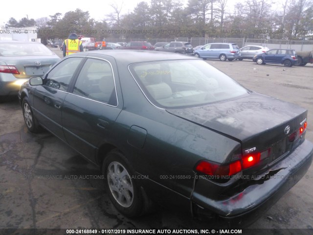 JT2BF22K6X0176264 - 1999 TOYOTA CAMRY LE/XLE GREEN photo 3