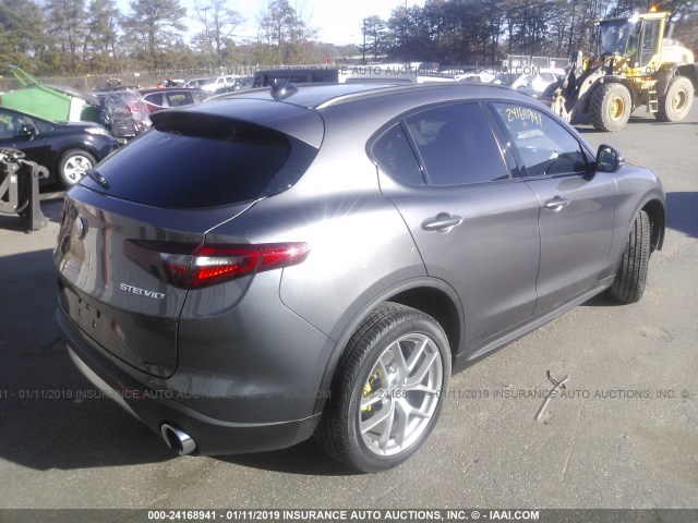 ZASFAKPN8J7B86505 - 2018 ALFA ROMEO STELVIO SPORT ნაცრისფერი ფოტო 4