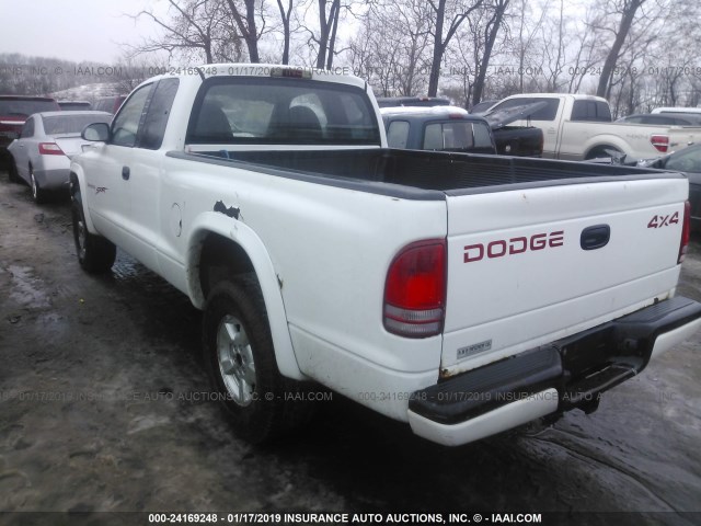 1B7GG22Y8XS296862 - 1999 DODGE DAKOTA WHITE photo 3