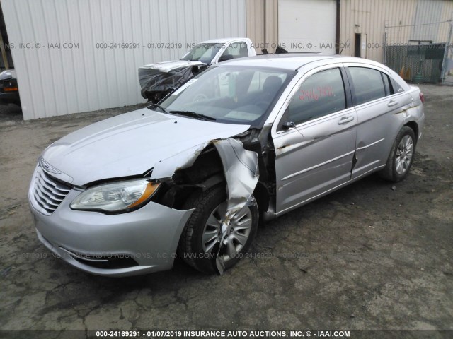 1C3BC4FBXBN545570 - 2011 CHRYSLER 200 LX SILVER photo 2