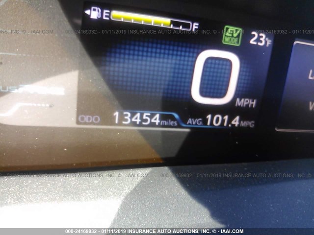 JTDKARFP5H3033892 - 2017 TOYOTA PRIUS PRIME  红色 照片 7