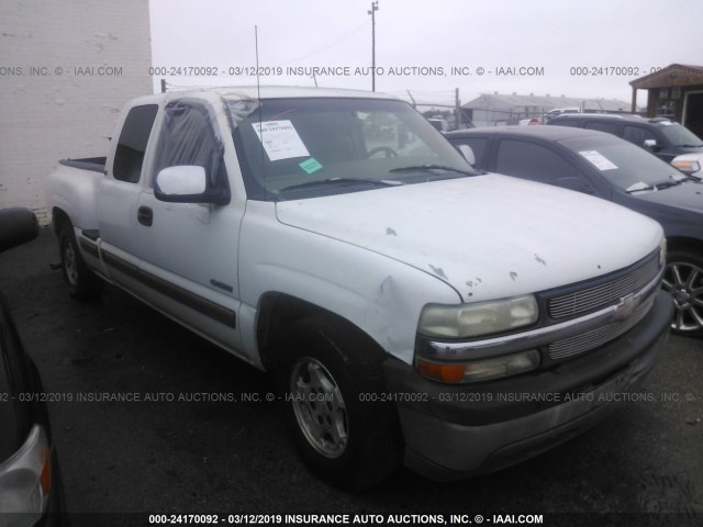 2GCEC19V4Y1167172 - 2000 CHEVROLET SILVERADO C1500 WHITE photo 1