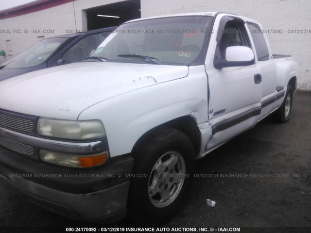 2GCEC19V4Y1167172 - 2000 CHEVROLET SILVERADO C1500 WHITE photo 6