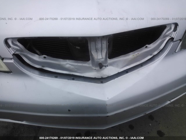 19UYA42433A001702 - 2003 ACURA 3.2CL SILVER photo 6