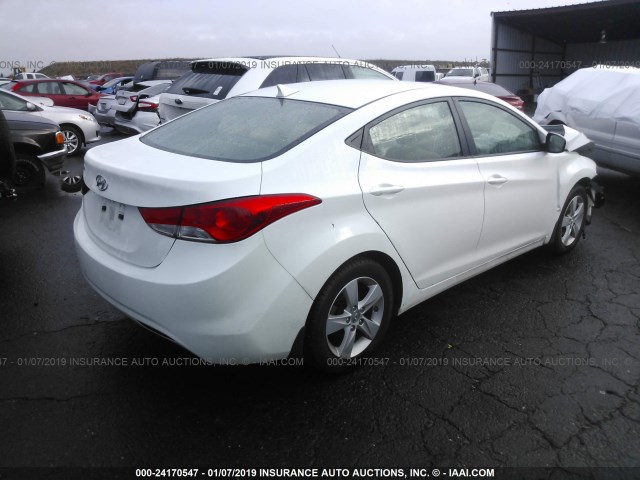 5NPDH4AE1DH423531 - 2013 HYUNDAI ELANTRA GLS/LIMITED WHITE photo 4