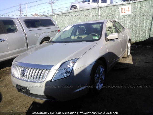 3MEHM0HA0AR618925 - 2010 MERCURY MILAN TAN photo 2