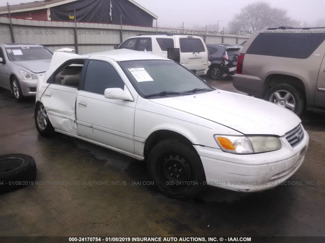 JT2BG22K0Y0469589 - 2000 TOYOTA CAMRY CE/LE/XLE 白色 照片 1