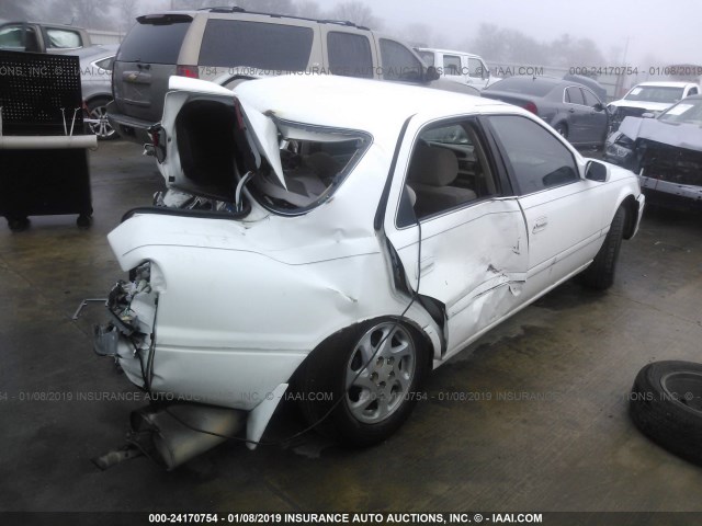 JT2BG22K0Y0469589 - 2000 TOYOTA CAMRY CE/LE/XLE 白色 照片 4