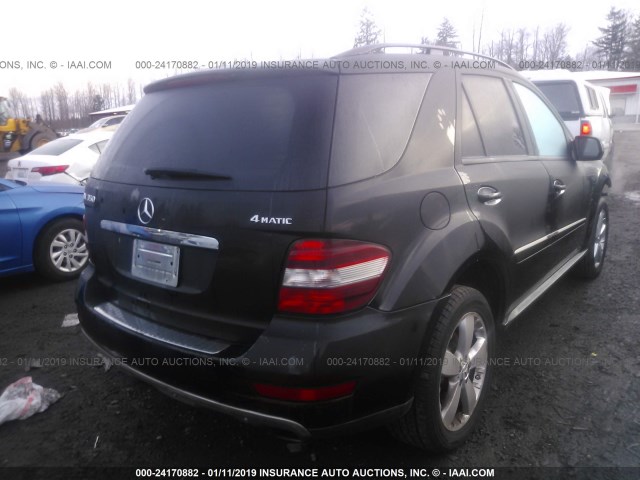 4JGBB86E89A463513 - 2009 MERCEDES-BENZ ML 350 BLACK photo 4