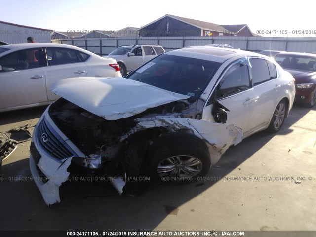 JN1CV6AR4DM767057 - 2013 INFINITI G37 WHITE photo 2