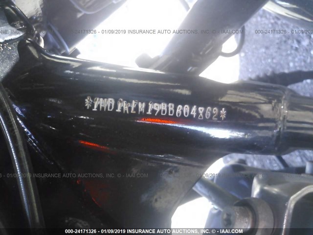 1HD1KEM19BB604862 - 2011 HARLEY-DAVIDSON FLHTK BLACK photo 10