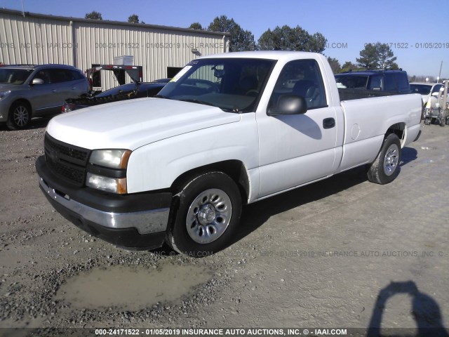 1GCEC14X47Z170507 - 2007 CHEVROLET SILVERADO C1500 CLASSIC WHITE photo 2