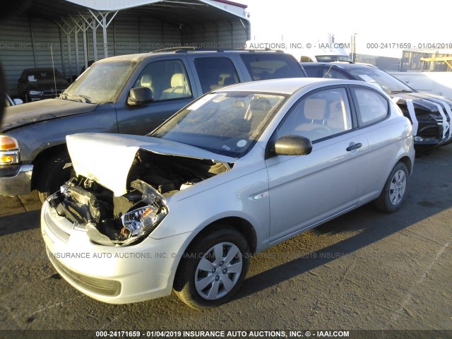 KMHCM3AC9BU194109 - 2011 HYUNDAI ACCENT GL SILVER photo 2