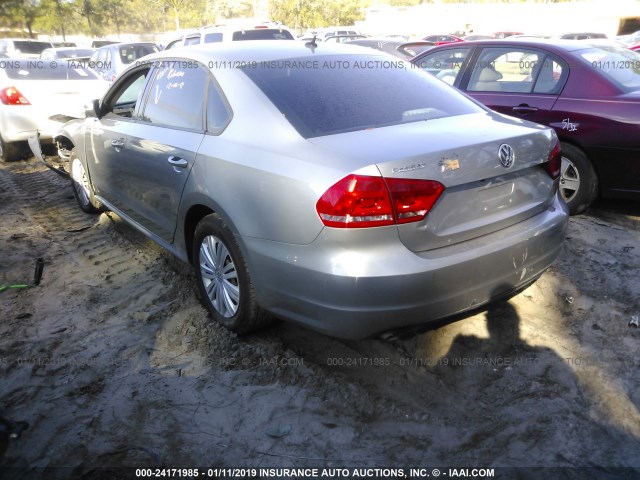 1VWAS7A30EC050089 - 2014 VOLKSWAGEN PASSAT S SILVER photo 3