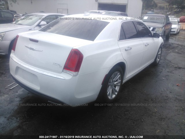 2C3CCAEG0GH357804 - 2016 CHRYSLER 300C WHITE photo 4