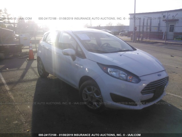 3FADP4EJ2GM206066 - 2016 FORD FIESTA SE WHITE photo 1