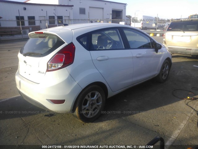 3FADP4EJ2GM206066 - 2016 FORD FIESTA SE WHITE photo 4