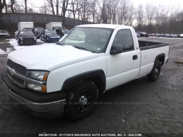 1GCEC14X55Z244756 - 2005 CHEVROLET SILVERADO C1500 WHITE photo 2