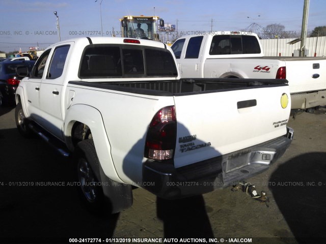 5TEJU62N87Z343704 - 2007 TOYOTA TACOMA DOUBLE CAB PRERUNNER WHITE photo 3