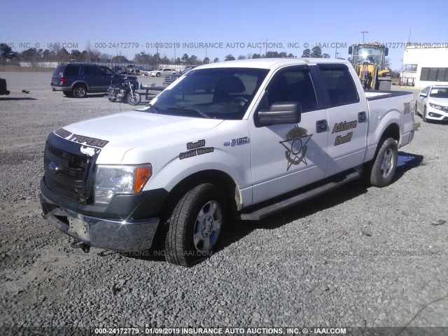 1FTFW1CF2CFB68559 - 2012 FORD F150 SUPERCREW WHITE photo 2