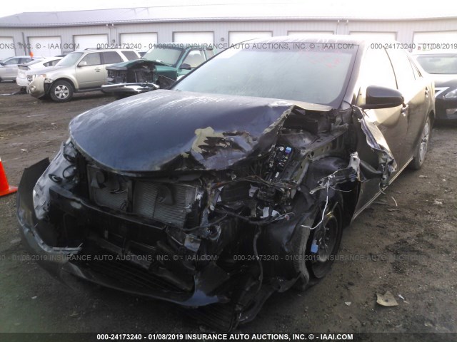 4T4BF1FK2CR188735 - 2012 TOYOTA CAMRY SE/LE/XLE 黑色 照片 2