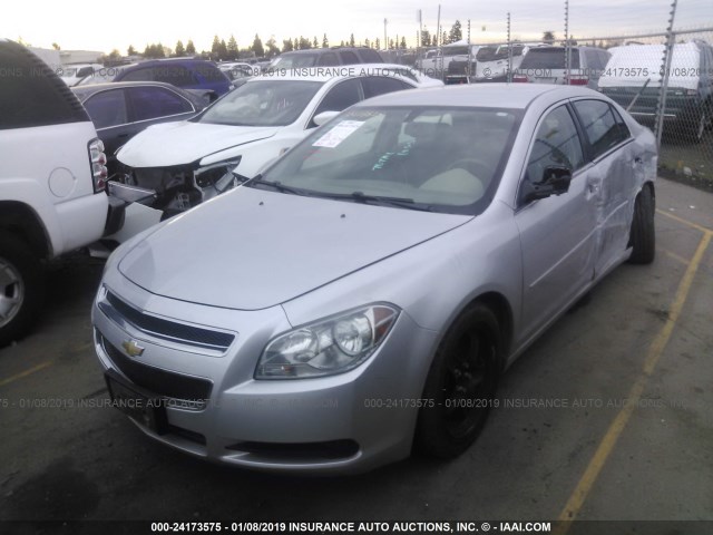 1G1ZB5E09CF336215 - 2012 CHEVROLET MALIBU LS SILVER photo 2