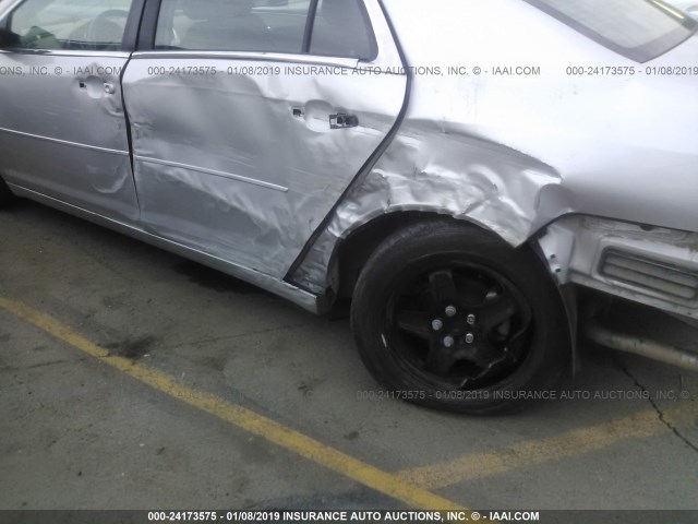 1G1ZB5E09CF336215 - 2012 CHEVROLET MALIBU LS SILVER photo 6