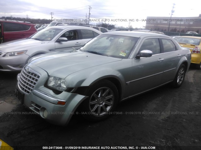 2C3JA63H15H563376 - 2005 CHRYSLER 300C GREEN photo 2