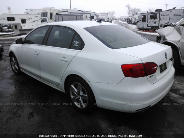 3VWLL7AJ5EM276888 - 2014 VOLKSWAGEN JETTA TDI WHITE photo 3