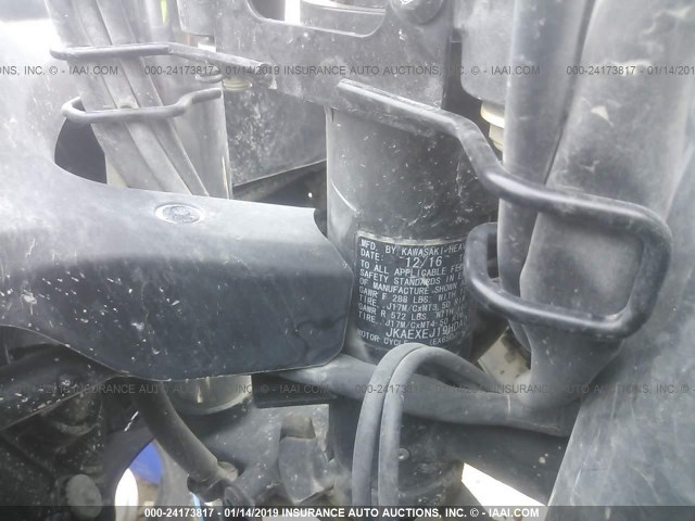 JKAEXEJ19HDA01476 - 2017 KAWASAKI EX650 J შავი ფოტო 10