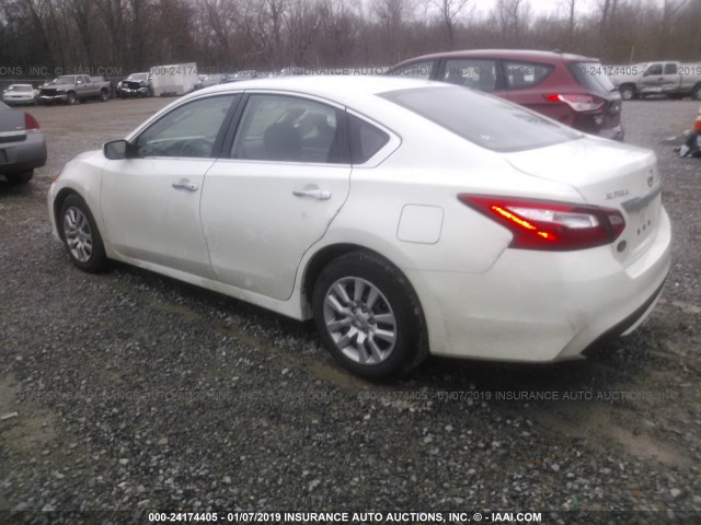 1N4AL3AP1GN356680 - 2016 NISSAN ALTIMA 2.5/S/SV/SL/SR WHITE photo 3