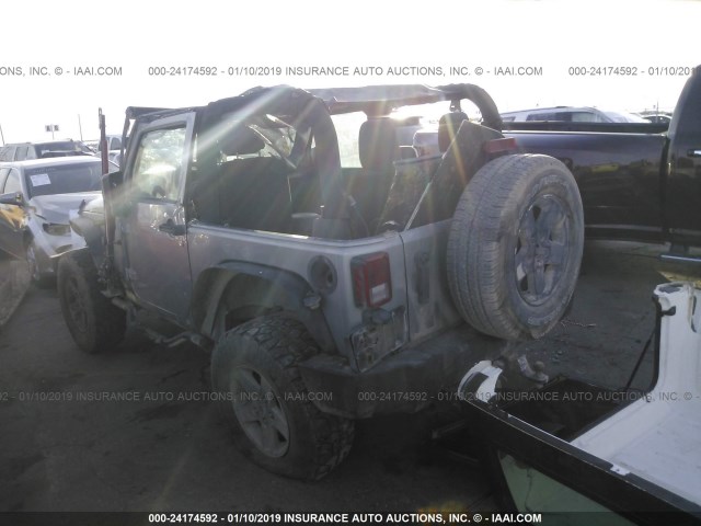 1C4AJWAG4FL598424 - 2015 JEEP WRANGLER SPORT SILVER photo 3