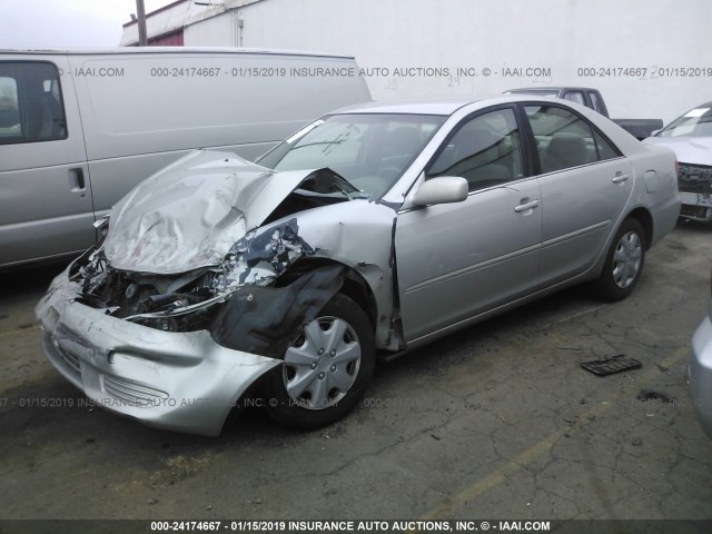 4T1BE32K86U653151 - 2006 TOYOTA CAMRY LE/XLE/SE SILVER photo 2