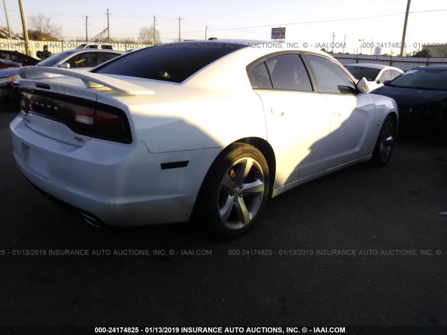 2C3CDXCT0EH145627 - 2014 DODGE CHARGER R/T WHITE photo 4