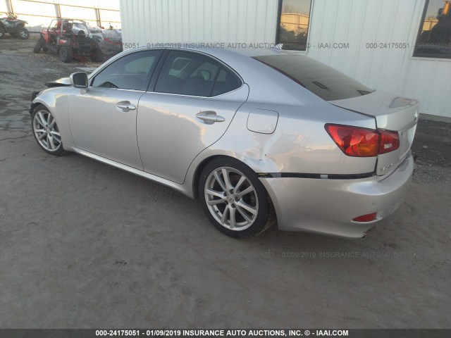 JTHBE262575016432 - 2007 LEXUS IS 350 SILVER photo 3