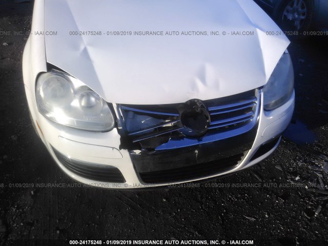 3VWJZ71K28M119788 - 2008 VOLKSWAGEN JETTA S WHITE photo 6