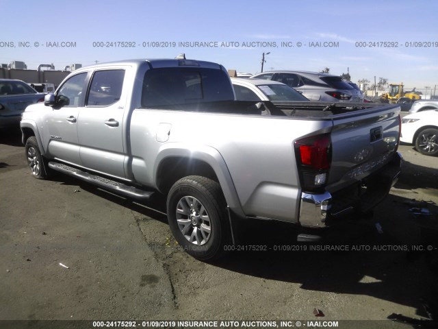 3TMBZ5DNXJM014133 - 2018 TOYOTA TACOMA DOUBLE CAB/SR5/TRD SPORT SILVER photo 3