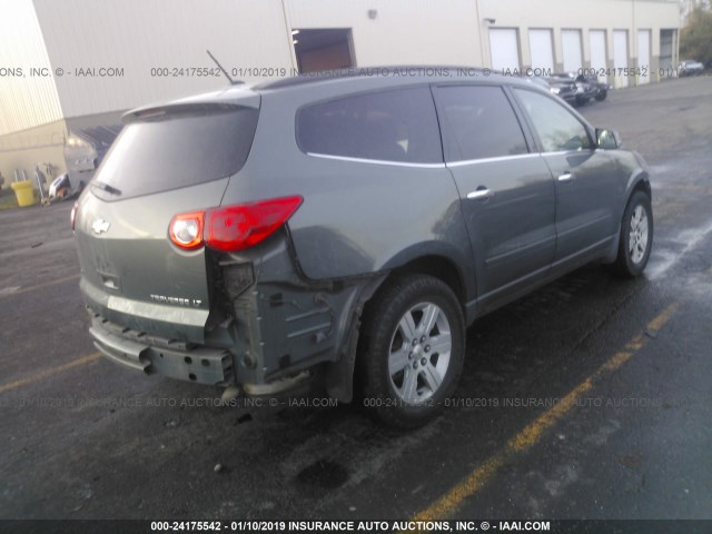 1GNKVGED2BJ265831 - 2011 CHEVROLET TRAVERSE LT GREEN photo 4